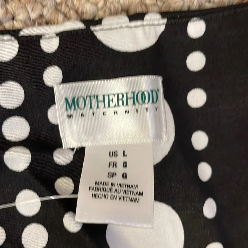 Motherhood Maternity sleeveless dotted dress with tie and pockets - Picture 7 of 9